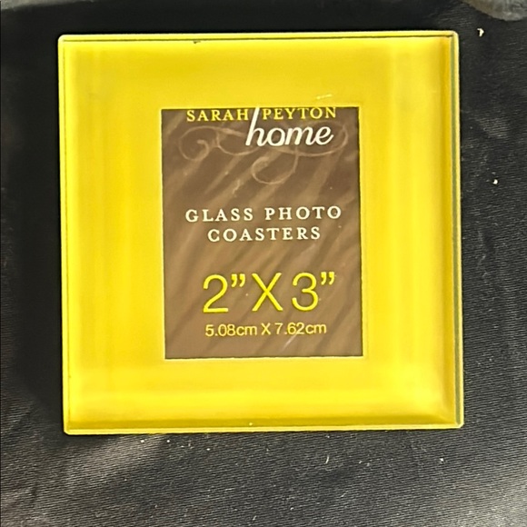 VTG Sarah Payton 2010 4 Colorful Solid Glass Photo Coasters w/Black Wood Holder - Picture 6 of 12